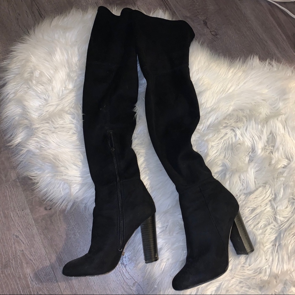 Over the knee suede boots 37